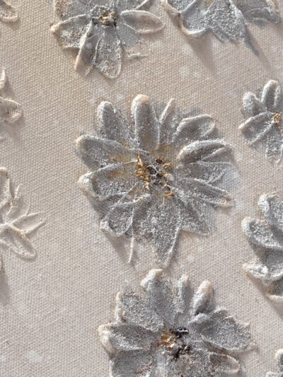 Maal "Beige flowers" 90x120cm - Image 2